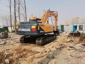 Excavatrice d'occasion Hyundai au meilleur prix 220-9S avec Hyundai 220LC-9S d'occasion de haute qualité en stock à vendre - Product Image 5