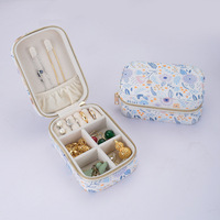 Boîte de rangement portable en cuir PU JIAYI pour bijoux, boucles d'oreilles, clous d'oreilles, accessoires pour les mains, bagues - Petit modèle de boîte exquise et mini