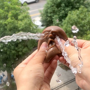 Divertente Pistola ad Acqua in TPR per l'Estate, Giocattolo Antistress Morbido e Schiacciabile per Scherzi e Divertimento - Product Image 5
