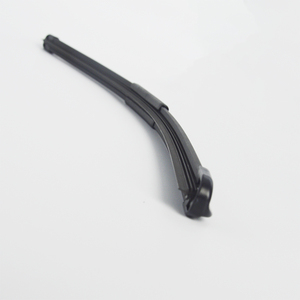 Usine-vente en gros 14 "-28" lame d'essuie-glace de faisceau lame d'essuie-glace en caoutchouc naturel pour voiture à hayon, y compris Renault <span class=keywords><strong>Clio</strong></span> Golf 2008 Sandero - Product Image 6