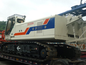 <span class=keywords><strong>Grue</strong></span> à bras télescopique de 55 tonnes de marque chinoise de premier plan, <span class=keywords><strong>grue</strong></span> sur chenilles ZCC550H avec des jouets de modèle de <span class=keywords><strong>grue</strong></span> en vente chaude - Product Image 1