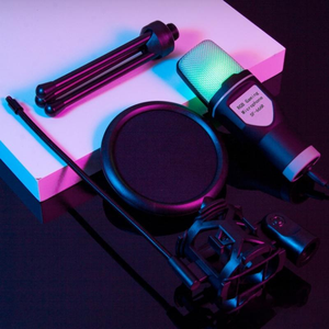 Microphone de Gaming SF-666R en Gros avec Support Trépied, Lumière RGB et Filtre pour Enregistrement Vocal et Diffusion en Direct - Product Image 3