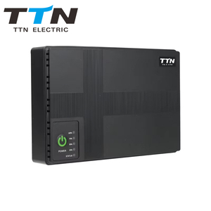 Stock Mini DC UPS Fuente de alimentación 12V Monofásico Litio <span class=keywords><strong>Backup</strong></span> 18650 Banco de energía de litio para enrutador Red de onda sinusoidal pura - Product Image 1