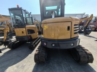 Mini-excavatrice compacte sur chenilles XE55U de 5,7 tonnes à bras court pour chantiers de construction étroits