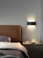 Promotion : Applique murale LED extérieure moderne en aluminium, étanche, 3000K blanc chaud, diffuseur en verre borosilicate pour jardin et porche