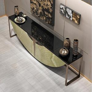 Table <span class=keywords><strong>console</strong></span> haut de gamme avec plateau en marbre, table <span class=keywords><strong>console</strong></span> d'entrée en acier inoxydable de luxe léger, mobilier moderne pour salon de villa - Product Image 2