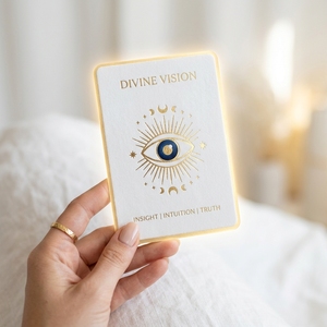 Jeu de cartes d'<span class=keywords><strong>oracle</strong></span> personnalisé en velours doux au toucher pour la guérison spirituelle, pour créateurs indépendants, impression de cartes d'<span class=keywords><strong>oracle</strong></span> avec bords dorés, guide inclus, faible MOQ - Product Image 5
