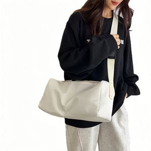 Sac à bandoulière en nylon grande capacité, sac à main à sangle unique, logo personnalisé pris en charge pour les trajets quotidiens, le shopping, les voyages en plein air - Product Image 4