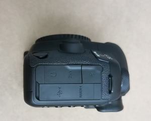Cámaras Canon EOS 5D Mark IV Usadas a Buen Precio, DSLR Profesional de Fotograma Completo, 30.4MP, Video 4K, Solo Cuerpo - Product Image 3