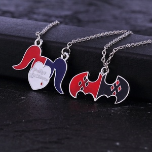 Collar de Cadena Personalizado de Aleación de Zinc con Colgante de Harley Quinn y Joker de Suicide <span class=keywords><strong>Squad</strong></span>, Joyería para Niñas, Regalo de Aniversario - Product Image 3