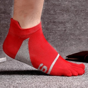 KANGYI negro y <span class=keywords><strong>gris</strong></span> de moda baloncesto botines de punto de <span class=keywords><strong>color</strong></span> barato dedos Calcetines - Product Image 2