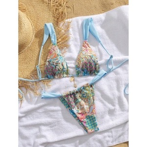 Traje de baño bikini sexy de estilo europeo y americano con copas triangulares y volantes - Product Image 4