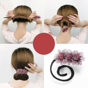 Coréen Fluffy Flowers Twist Hair Pin Girl Lazy Easy Hair Buns Ties Elegant Hair Band Accessories - Product Image 6