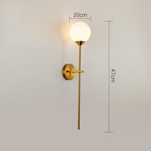 Lampe murale design nordique moderne Minimaliste Créative Lumière LED dorée Luxe pour salon ou chambre à coucher E26 Acier inoxydable - Product Image 5