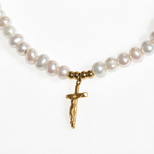 Collier avec pendentif croix en perles, chaîne de type choker dorée pour femmes, cadeau de fête - Product Image 1