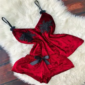 九星亚马逊热卖欧美性感女装吊带性感内衣红色天鹅绒2件套内衣