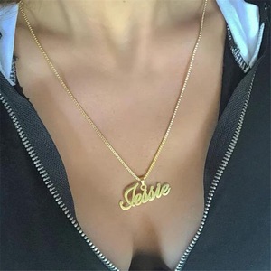 Collar de acero inoxidable con Nombre del alfabeto <span class=keywords><strong>inglés</strong></span> para mujer, colgante de letra DIY personalizado, cadena de eslabones, regalo de aniversario - Product Image 2