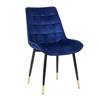 Chaises de salle à manger en velours au design européen moderne et élégant avec pieds en acier noir thermolaqué pour hôtel et appartement