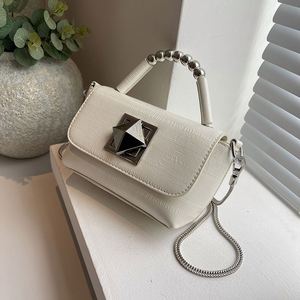 Bolso de Mano para Dama, Lujoso y Elegante. Diseño de Cadena de Alta Calidad. Se Puede Transportar con una Correa. Adecuado para uso diario.2839 - Product Image 5