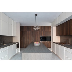 <span class=keywords><strong>Cucina</strong></span> Integrata Moderna di Lusso in Stile Italiano con Isola Laccata e Mobili in Melamina Realgres - Product Image 2