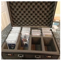 Étui de rangement étanche pour cartes de sport avec trois serrures à combinaison pour cartes gradées personnalisées