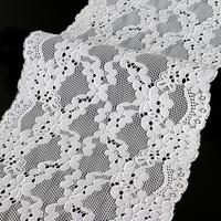 Ruban de bordure en dentelle extensible tricoté en blanc large personnalisé au mètre