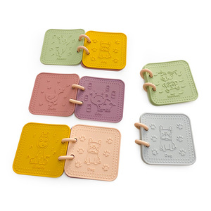 Personnaliser l'usine de gomme de silicone pour l'éducation précoce des enfants animal de qualité alimentaire bain de bébé livre de silicone <span class=keywords><strong>jouet</strong></span> apaisant - Product Image 1