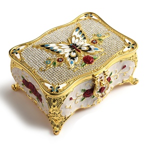 กล่องเครื่องประดับโลหะวินเทจสไตล์ยุโรปสุดหรู งานฝีมือตกแต่งบ้านแบบโบราณ - Product Image 5