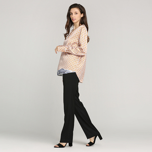 Alta calidad preferido naranja impreso seda cuello en V <span class=keywords><strong>manga</strong></span> larga clásico de oficina t camisa blusa - Product Image 2