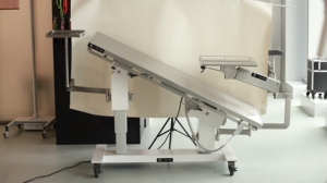 <span class=keywords><strong>Table</strong></span> d'opération en neurologie Rotation à angle complet, plateau de <span class=keywords><strong>table</strong></span> et plateau pratiques et réglables en hauteur <span class=keywords><strong>Table</strong></span> d'opération professionnelle - Product Image 3