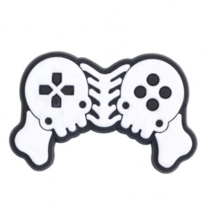 Charm per scarpe fantasma cane da passeggio Charm per scarpe per il viso fantasma per il regalo di Halloween da urlo - Product Image 4