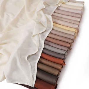 Sharut mới cao cấp phương thức Rayon bông khăn choàng hijab Trọng lượng nhẹ khăn mềm Malaysia đồng bằng màu tinh khiết khăn quàng cổ truyền thống khăn choàng - Product Image 3