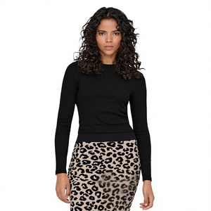 Camiseta de Punto de Manga Larga para Mujer, Cuello Redondo, Color Negro, Corte Ajustado, Informal, Transpirable, Mezcla de Algodón y Elastano, para Todas las Temporadas - Product Image 4
