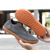 Baskets de sport unisexes pour hommes et femmes, grande taille, légères, imperméables, avec empeigne en maille respirante, semelle souple, à lacets, pour couple
