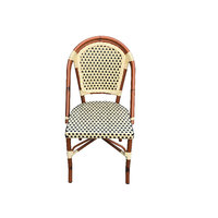 Chaise de bistrot vintage en rotin PE imperméable aspect bambou rouge français avec dossier et structure en alliage d'aluminium anti-UV pour intérieur et extérieur