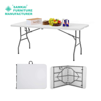 Table pliante rectangulaire en plastique HDPE - Table de repas portable pour l'extérieur avec un design moderne pour les hôtels et les événements