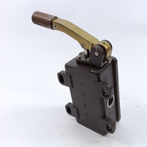 وحدة تحكم PLC أصلية جديدة جاهزة من KDE طراز M8-3-2M 1140974 للأتمتة الصناعية في المستودعات - Product Image 1