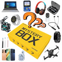 Caja Sorpresa con Reloj Electrónico 3c, Mini Cámara, Ratón Inalámbrico, Auriculares, Regalo para Ti y tus Amigos