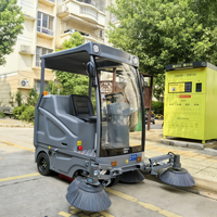 Machine de balayage électrique pour la gestion des propriétés communautaires, parcs industriels et routes, idéale pour le nettoyage des feuilles