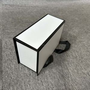 Caja de Regalo Magnética Rígida de Cartón Reciclable, Tamaño Personalizado, Diseño Plegable de Lujo, Materiales Reciclados para Ropa y <span class=keywords><strong>Calcetines</strong></span> - Product Image 5