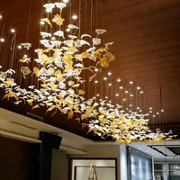 Lustre moderne sur mesure en cristal de luxe, suspension en verre feuille d'érable pour chambre à coucher, hôtel et lampe suspendue