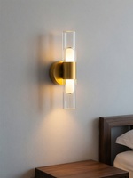 Lampe murale en acrylique simple et minimaliste de style italien, pour chambre à coucher, salon, escalier et couloir