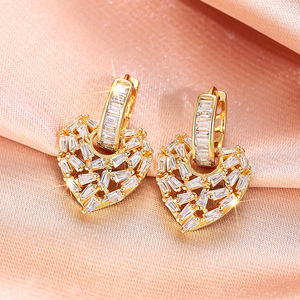 Orecchini a cuore da donna, eleganti, per uso quotidiano, gioielli alla moda per le orecchie - Product Image 5