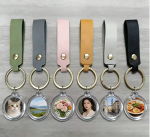 Set <span class=keywords><strong>di</strong></span> <span class=keywords><strong>Portachiavi</strong></span> Personalizzabili in Acrilico con Foto Digitale e Cinturino in Pelle PU, Serigrafia, Leggeri, per Matrimoni e Fai-da-Te - Product Image 4