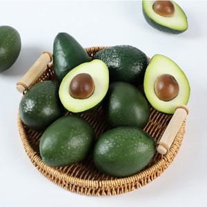 Avocat Artificiel Personnalisé Effet Naturel en Mousse Écologique pour Halloween, Noël, Décoration Maison, Cuisine, Restaurant - Product Image 3