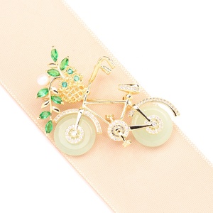 2024 nueva llegada único Jade bicicleta broche Pin decorativo lindo chica bicicleta pines <span class=keywords><strong>accesorios</strong></span> de moda joyería regalo Hijab broches divertidos - Product Image 3