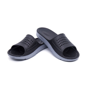 Chaussons respirants, antidérapants et confortables avec semelle en PVC, doublure intérieure douce, durables, série Cool Flip Flops. - Product Image 5
