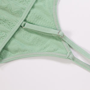 Soutien-gorge pour femmes Simple Sexy Double Bretelles Réglables Dans l'anneau Non-acier Rassemblés Grandes Poitrines Montrent Petits Sous-vêtements Non Marquants - Product Image 4