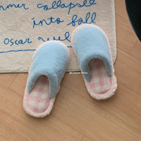 XIXITIAO Pantoufles en fourrure à carreaux colorés pour femmes, pantoufles d'intérieur chaudes en peluche pour l'hiver, pantoufles fermées antidérapantes