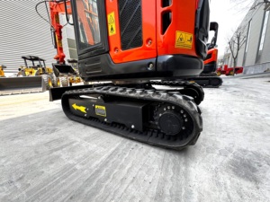 <span class=keywords><strong>Mini</strong></span>-excavatrice robuste et durable pour moteur, <span class=keywords><strong>godet</strong></span> de 0,12 m, moteur de 2500 kg, impression UV personnalisée, cabine entièrement fermée, certifiée EPA - Product Image 6